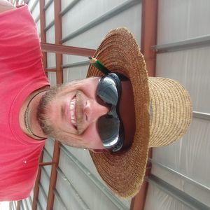 Meet your Posher, Greg